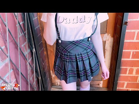❤️ Alumna chupa profundamente o seu pau e fode en vez de clases. ❤❌ Vídeo de sexo en % gl.hentai-for.ru % ❌
