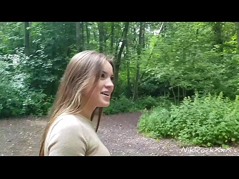 ❤️ Suxerinlle a Evelina que fodemos nun lugar público! Ela dixo que si. Entón fodiuna no cu e corme na súa boca. Entón ela cabreouse. ❤❌ Vídeo de sexo en % gl.hentai-for.ru % ❌