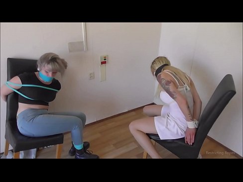 ❤️ Adicta / amarrada e amordazada / damisela en apuros ❤❌ Vídeo de sexo en % gl.hentai-for.ru % ❌